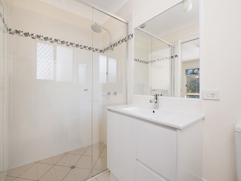 21 Meike Crescent, Tanah Merah QLD 4128