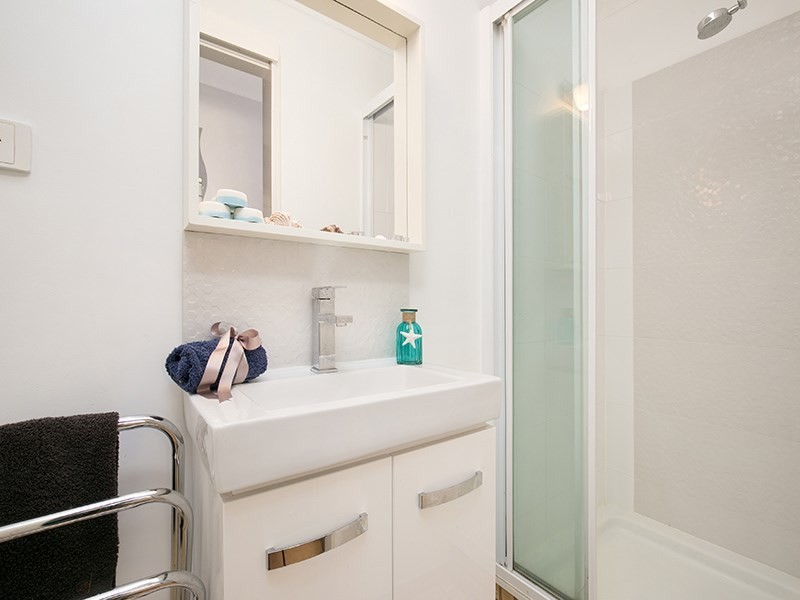 1/394 Chatswood Road, Shailer Park QLD 4128