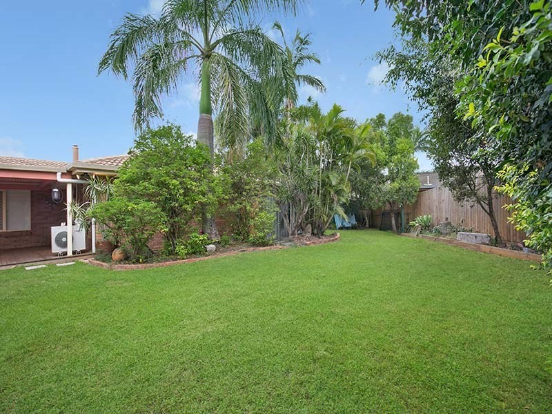 10 Seletar Place, Tanah Merah QLD 4128
