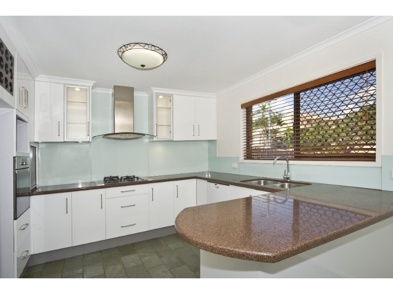 6 Adelong Road, Shailer Park QLD 4128