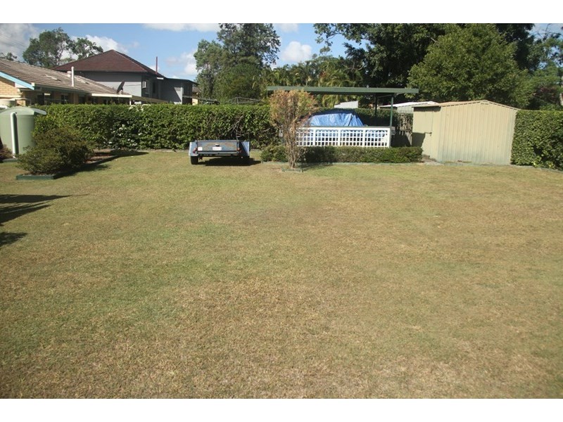 127 Station Road, Loganlea QLD 4131