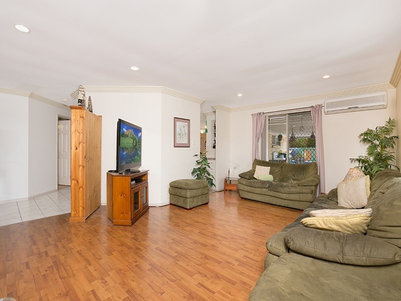 14 Seletar Place, Tanah Merah QLD 4128