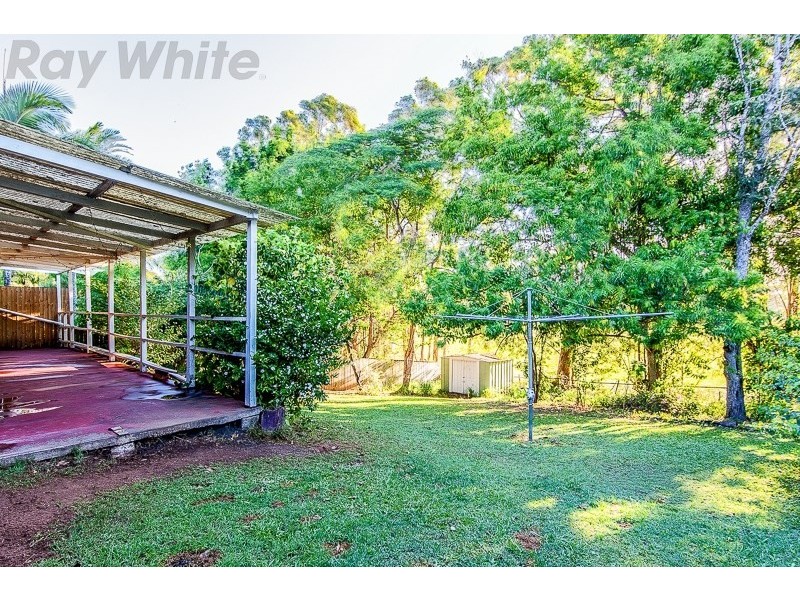 16 Que Close, Cornubia QLD 4130