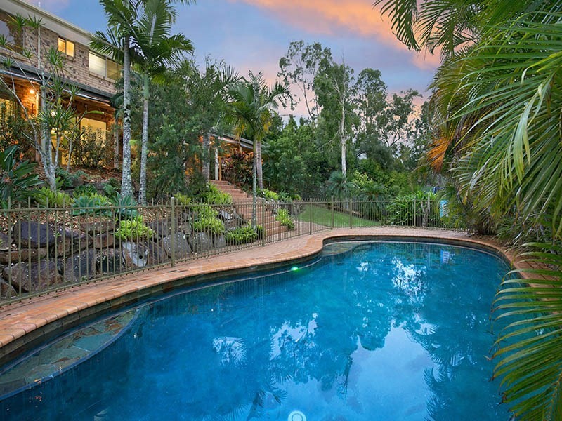 8 Eginbah Court, Shailer Park QLD 4128