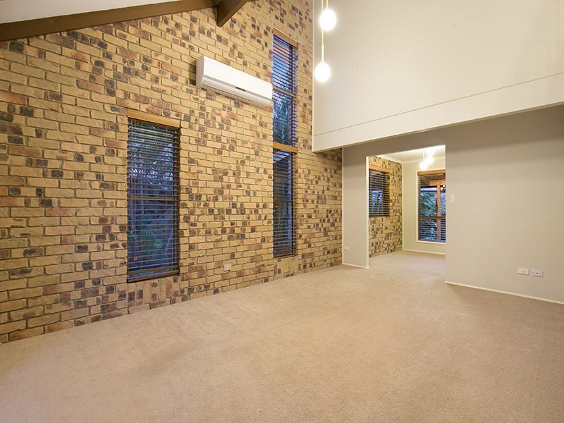 8 Eginbah Court, Shailer Park QLD 4128