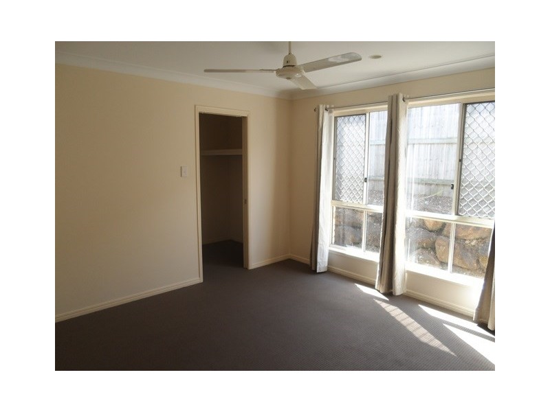 14/1 Mountain View Crescent, Mount Warren Park QLD 4207