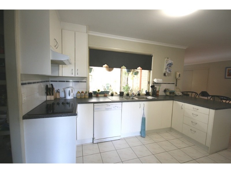 28 Loffs Road, Loganholme QLD 4129