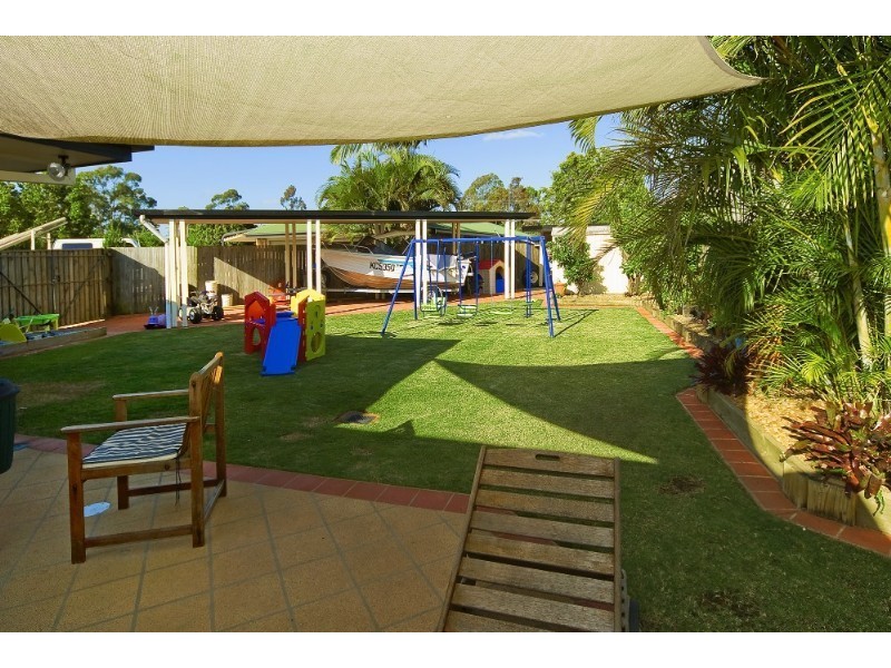 30 Sabak Street, Tanah Merah QLD 4128