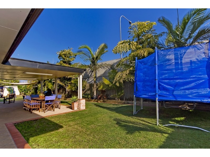 30 Sabak Street, Tanah Merah QLD 4128