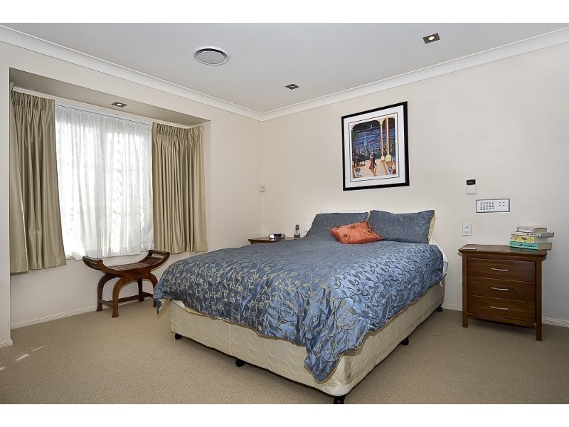 1 Burnier Court, Shailer Park QLD 4128