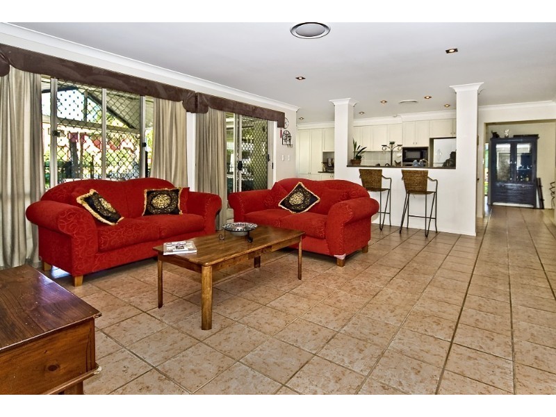 1 Burnier Court, Shailer Park QLD 4128