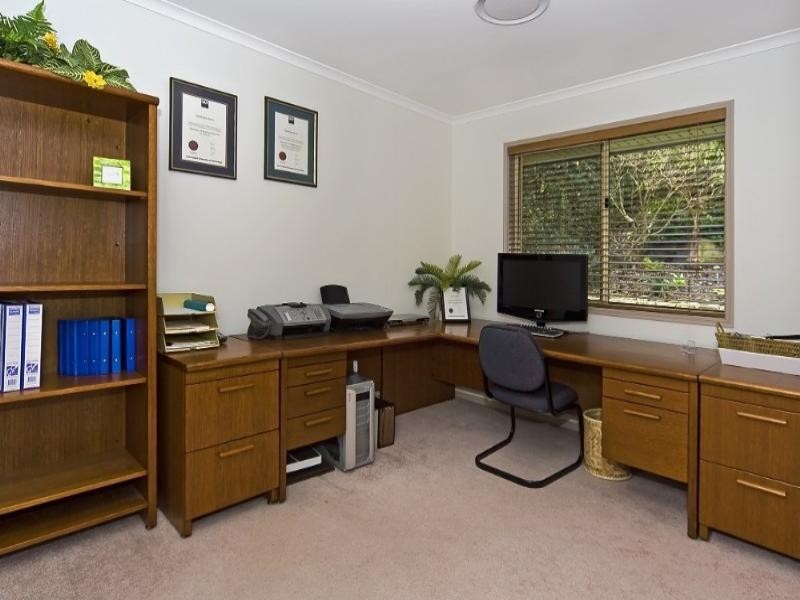 17 Tangadee Court, Shailer Park QLD 4128