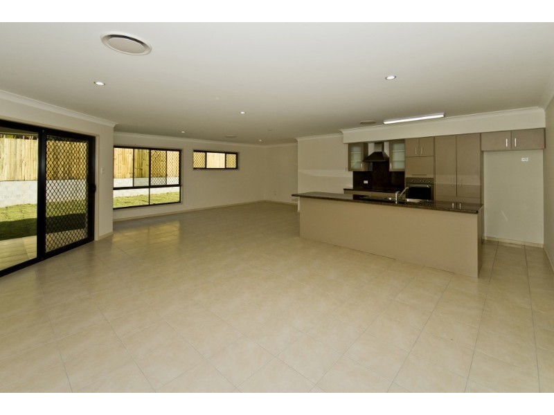 92b Shailer Road, Shailer Park QLD 4128