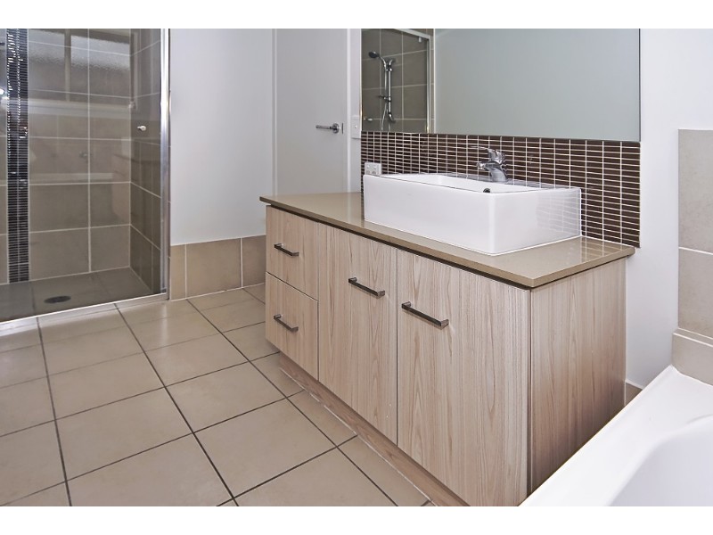 35 Rivervale Street, Ormeau QLD 4208