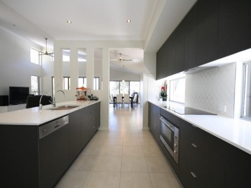 27a Heeler Court, Shailer Park QLD 4128