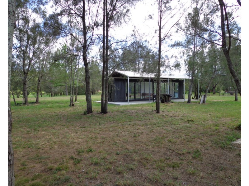 377 Beenleigh-Redland Bay Road, Carbrook QLD 4130