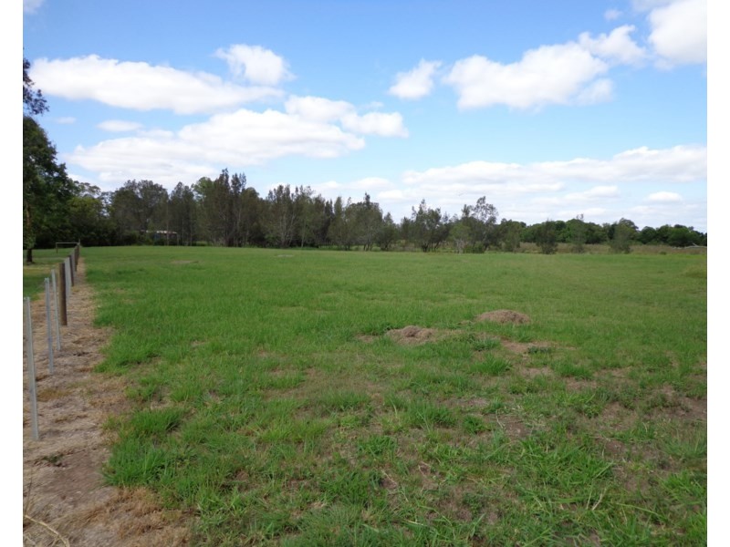 377 Beenleigh-Redland Bay Road, Carbrook QLD 4130