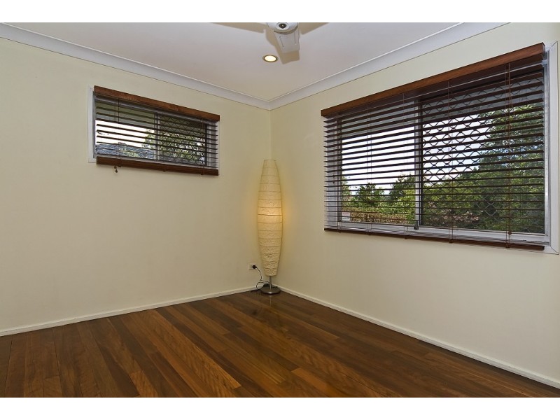 16 Roseland Avenue, Rochedale South QLD 4123