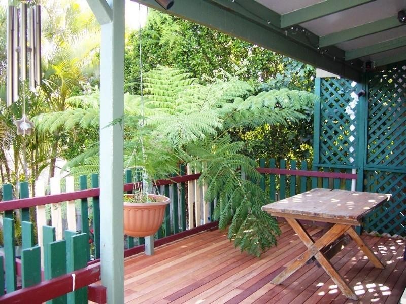 16 Winona Street, Shailer Park QLD 4128