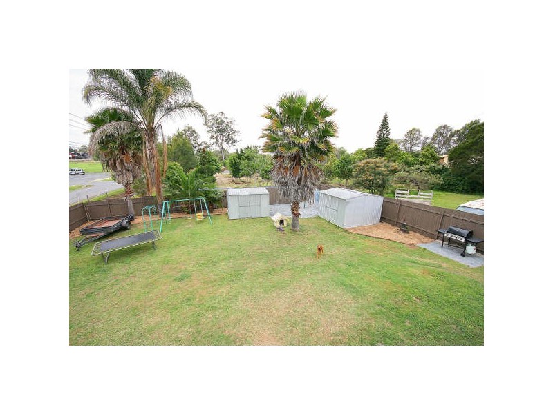 2 Dewar Drive, Loganholme QLD 4129