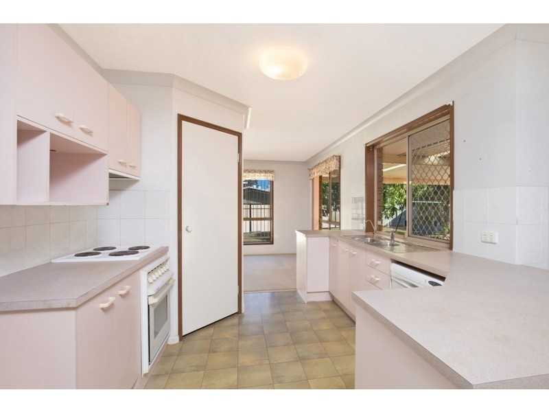 20 Mattes Place, Meadowbrook QLD 4131