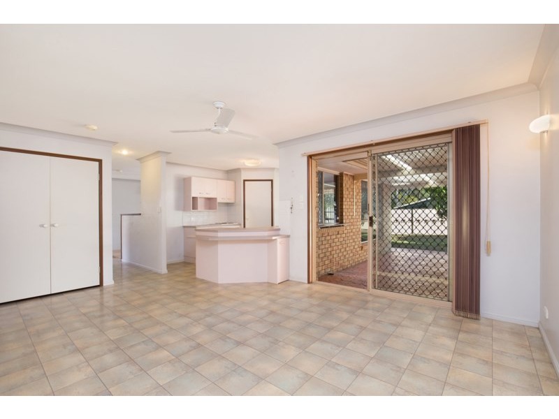 20 Mattes Place, Meadowbrook QLD 4131