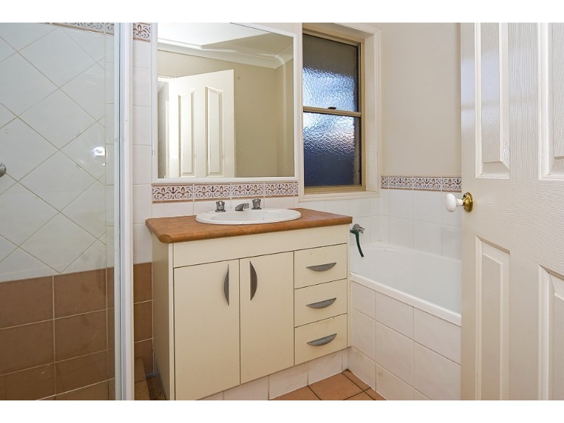 11 Gleneagles Avenue, Cornubia QLD 4130