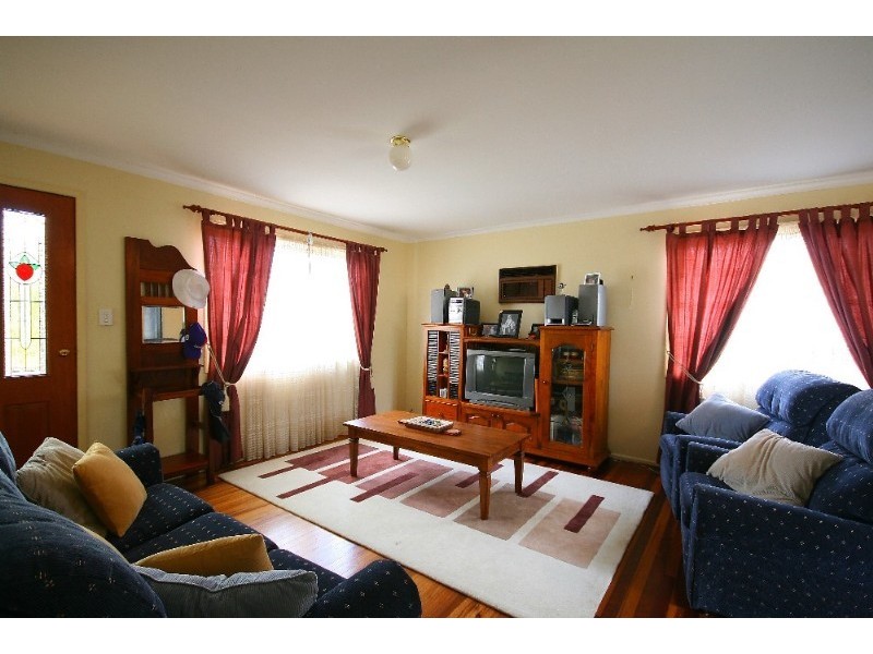 2 Barrack Street, Loganholme QLD 4129