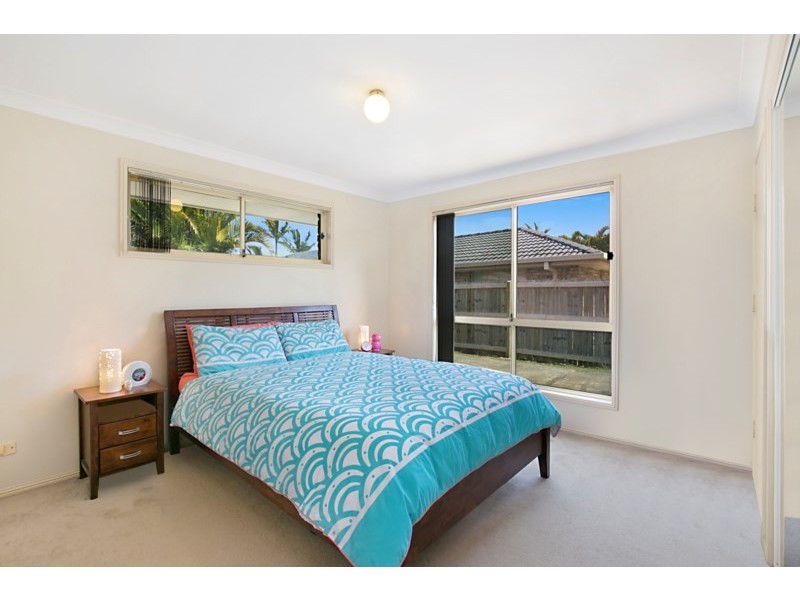 10 Sabak Street, Tanah Merah QLD 4128