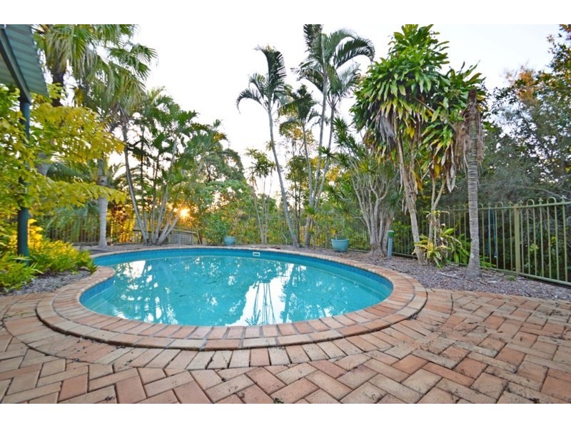 10 Rocklily Court, Shailer Park QLD 4128