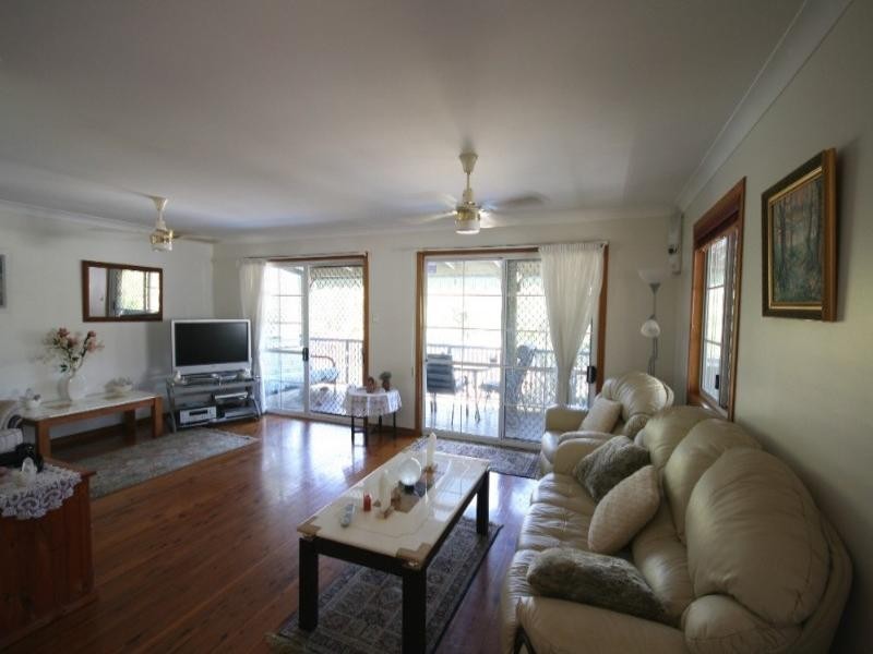 14 Loffs Road, Loganholme QLD 4129