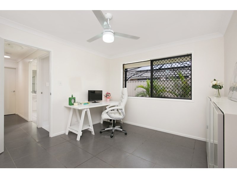 64 River Park Drive, Loganholme QLD 4129