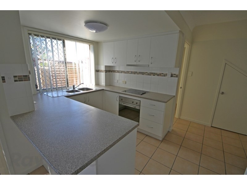4/21 Albert Street, Eagleby QLD 4207