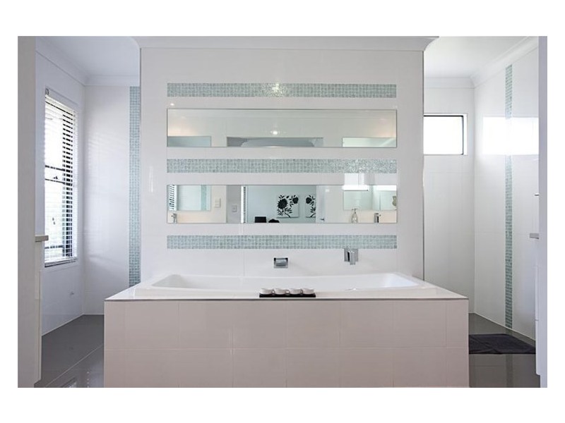 15 Hester Street, Shailer Park QLD 4128