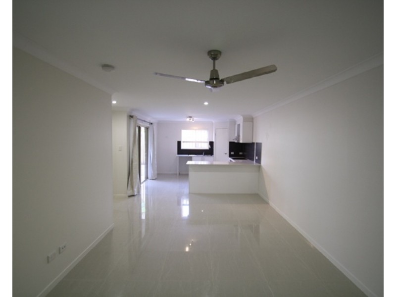 2/29 Abang Avenue, Tanah Merah QLD 4128