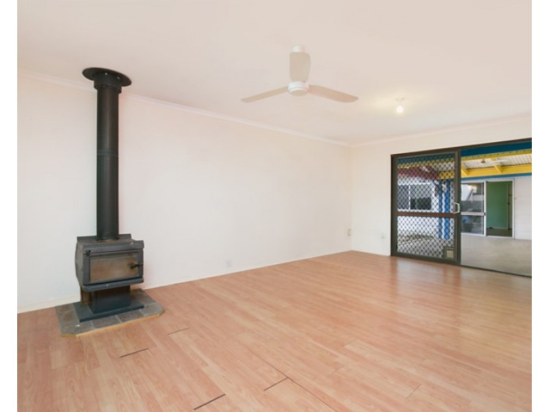 15 Idola Street, Shailer Park QLD 4128