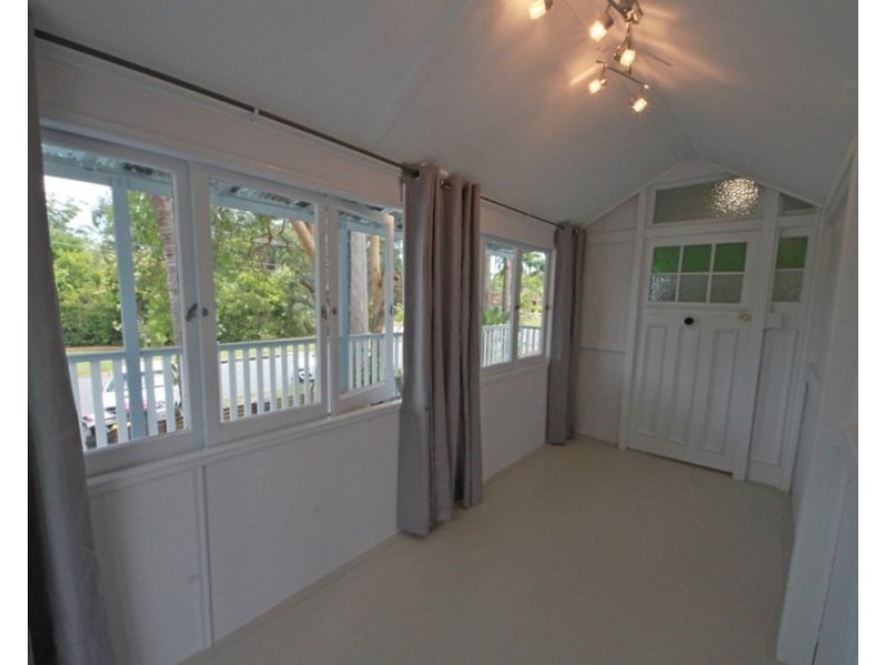 8 Bass Court, Loganholme QLD 4129