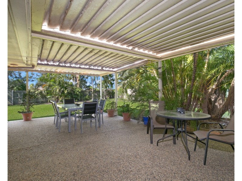 13 Haussman Court, Meadowbrook QLD 4131
