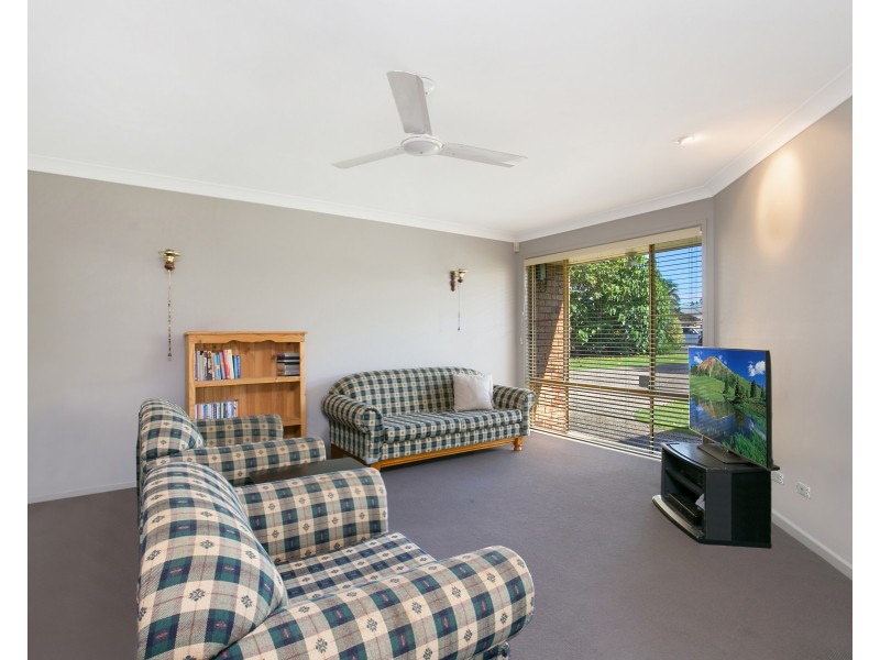 13 Haussman Court, Meadowbrook QLD 4131