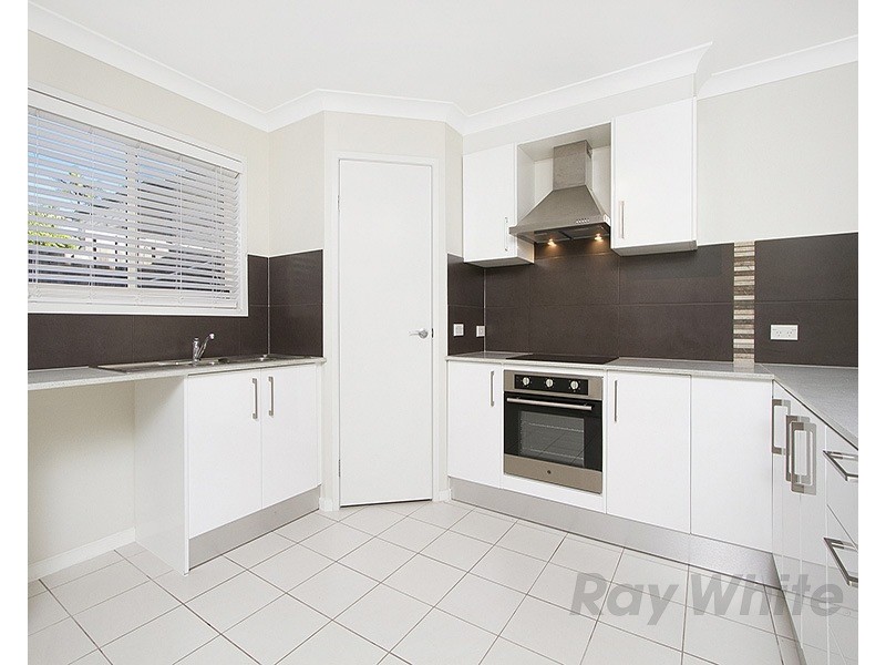 4/29 Abang Avenue, Tanah Merah QLD 4128