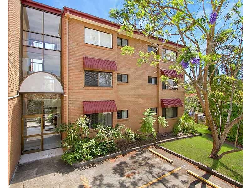 1/11 Mahina Place, Wishart QLD 4122