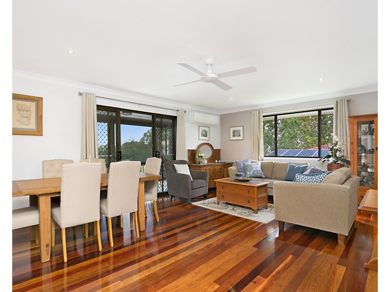 4 Hawkins Street, Springwood QLD 4127