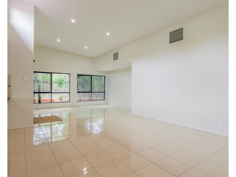 10 Lytham Court, Cornubia QLD 4130