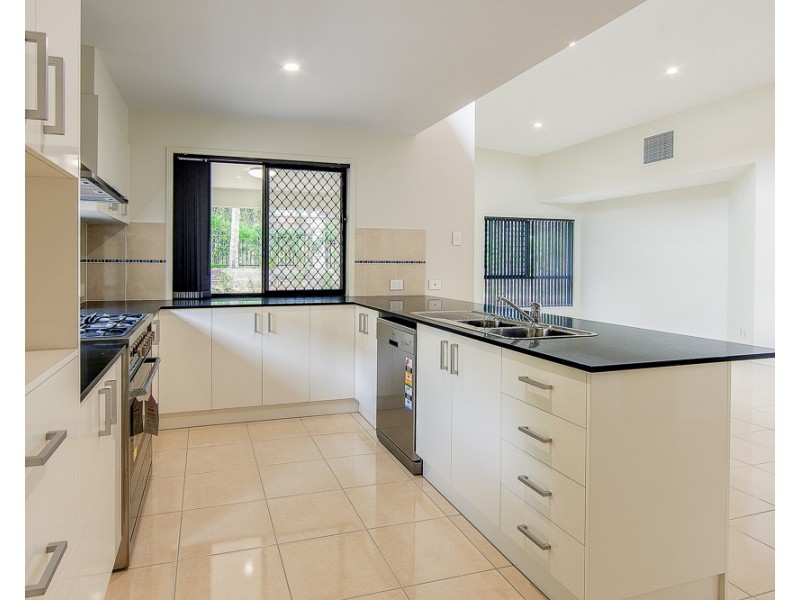 10 Lytham Court, Cornubia QLD 4130