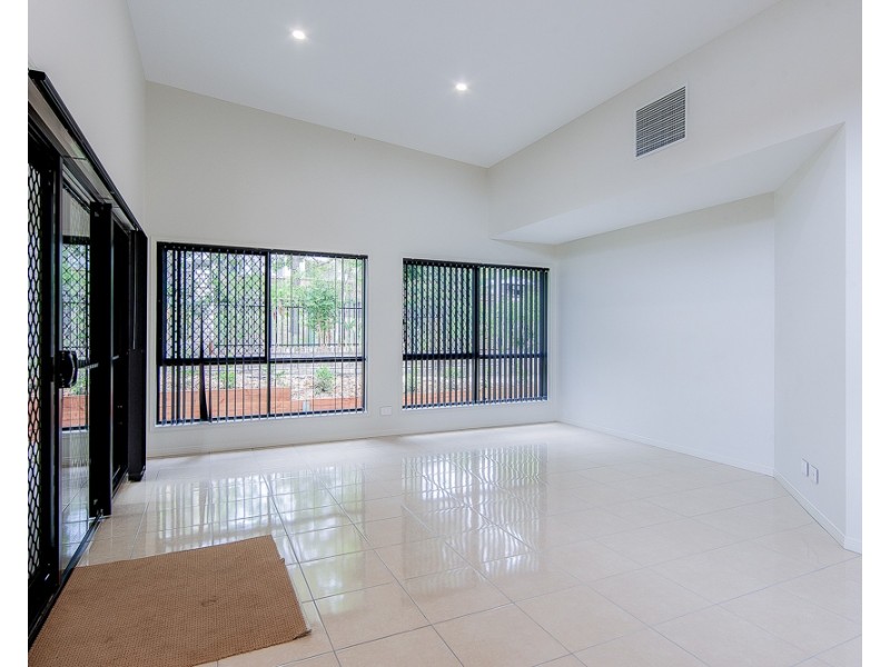 10 Lytham Court, Cornubia QLD 4130