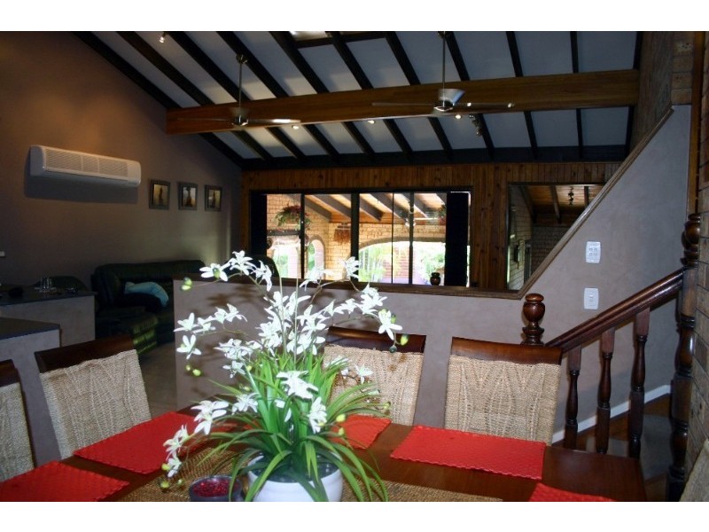 141 Springwood Road, Springwood QLD 4127