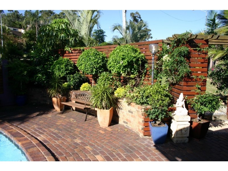 141 Springwood Road, Springwood QLD 4127