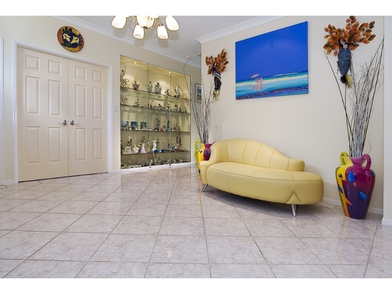 24-26 Kimberley Drive, Shailer Park QLD 4128