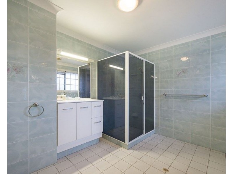 8 Lytham Court, Cornubia QLD 4130