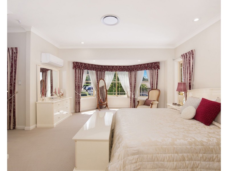 8 Hoylake Court, Cornubia QLD 4130